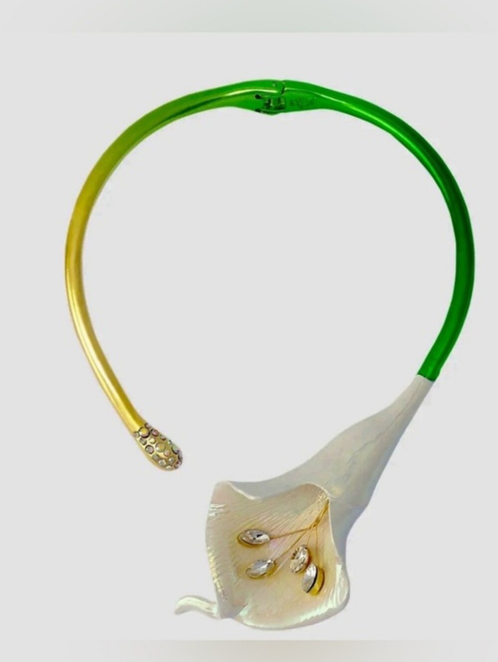 👉✨️ Betsey Johnson CALLA LILY COLLAR NECKLACE GREEN/white